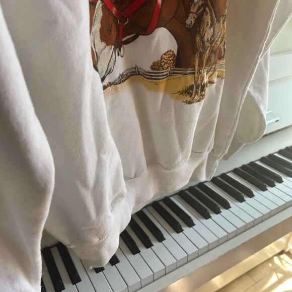 Vintage Horse Print White Sweatshirt - Picture 2 of 16